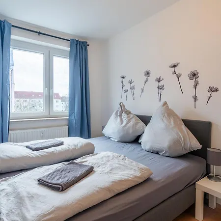 Yes 3-room - Location No4 Апартаменты *